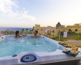 Est Hotel - Santa Cesarea Terme
