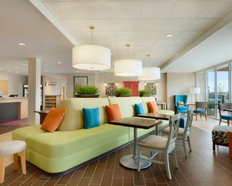 Home2 Suites by Hilton Durham Chapel Hill - Durham - Oturma odası