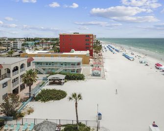 Redington Surf Resort 01 Quaint Beach Front Condo Motel - North Redington Beach - Beach