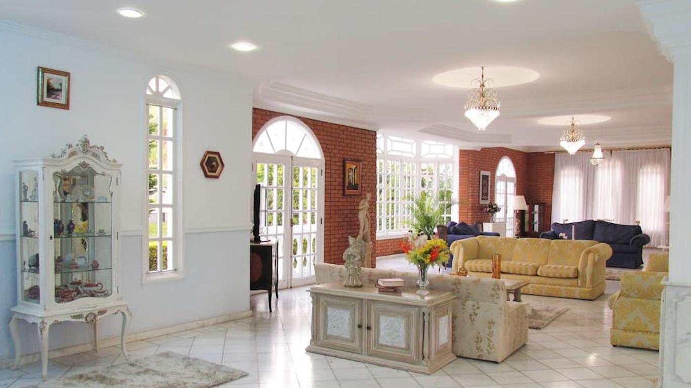 جراند فيل هوتل