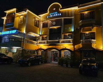 Mahadria Hotel - Serang - Gebäude