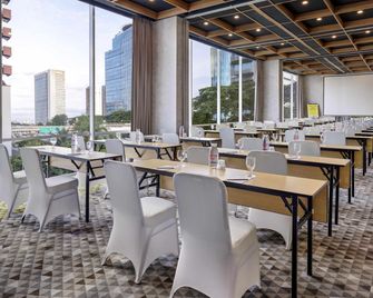 ibis Styles Jakarta Simatupang - Yakarta - Restaurante