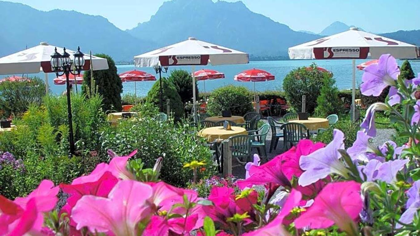 Cafe Maria - Pension - B&B