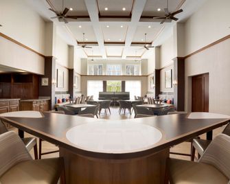 Homewood Suites by Hilton Orlando - International Drive/Convention Center - אורלנדו - מסעדה