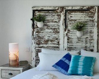 La Dependance by Cocoonr - Boóc-đô - Tiện nghi trong phòng