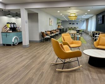 Spark by Hilton Fort Wayne - Fort Wayne - Lounge