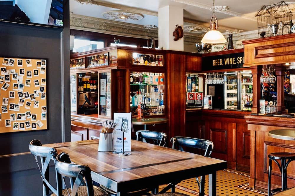 Tudor Hotel Redfern - סידני - בר