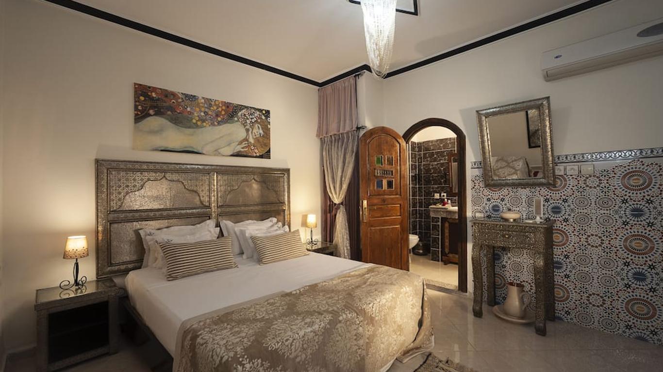 Riad De La Semaine
