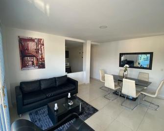 Nice fully furnished apartment - Guest friendly / Apartamento amoblado completo - Cartagena de Indias - Sala de estar