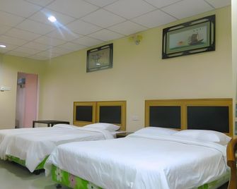 Sweet Hotel - Mersing - Bedroom