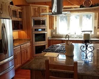 The Wild Game Inn - Darby - Comedor