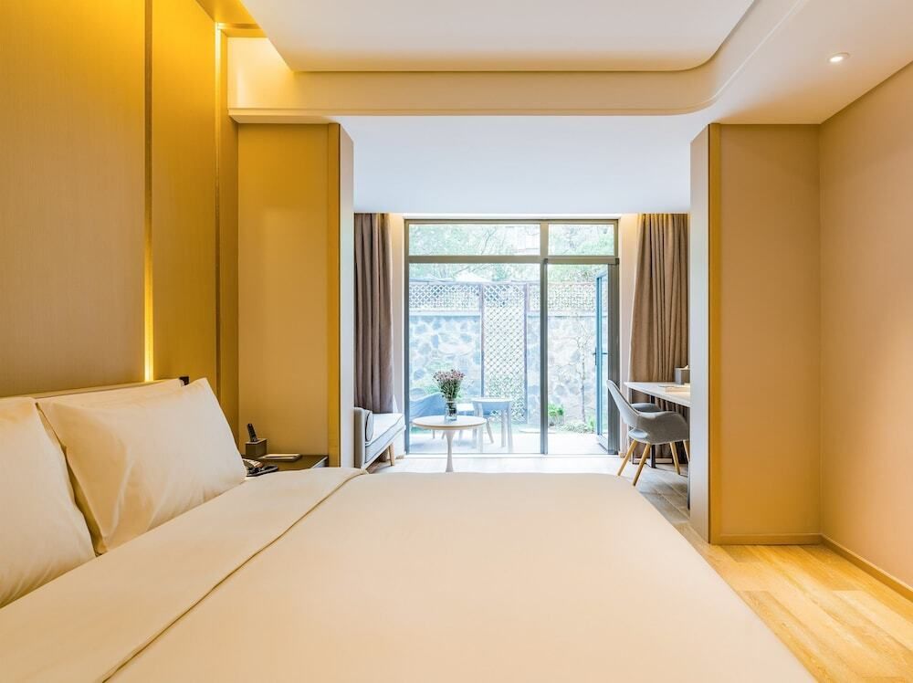 Atour Jiaozhou Qingdao Hotel
