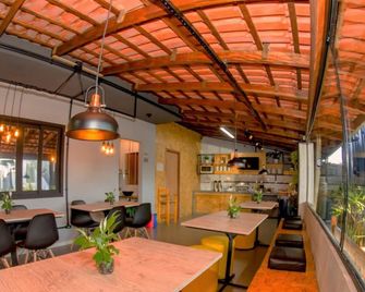 Pousada Costa Container - Penha - Restaurante
