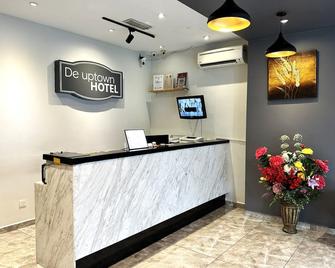 De Uptown Hotel @ Ss2 - Kuala Lumpur - Front desk