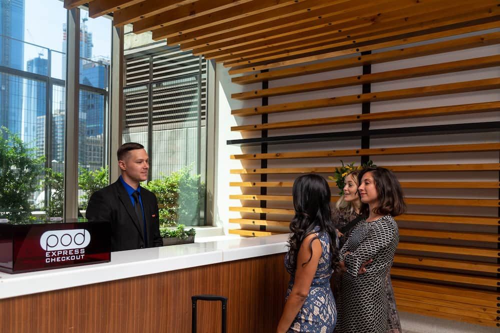 Other view of Pod Times Square