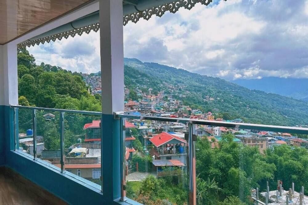 Hotel Arms - Kālimpong - Balcony