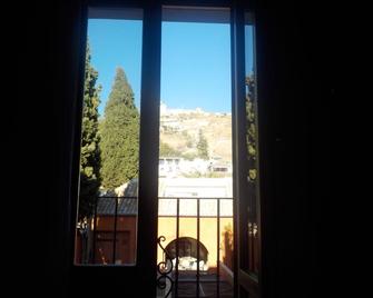 Alojamiento con Encanto La Luna en el Alba - Granada - Balcón