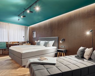 art Hotel Tucholsky - בוכום - חדר שינה