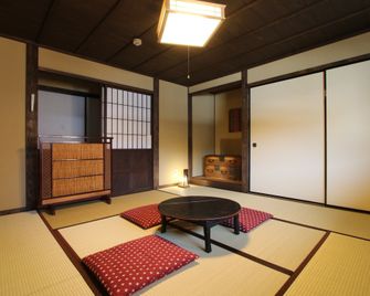 Iwamura Guest House Yanagiya - Ena