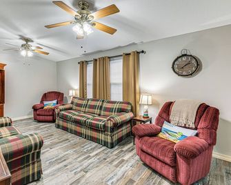 Kentucky Lake Retreat Near Marina and Launch! - Murray - Sala de estar