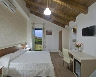 Gli Dei Gemelli - Agerola - Bedroom