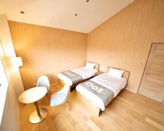 Dot Hostel&bar - Fujikawaguchiko - Bedroom