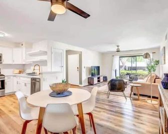 Resort Living with Pool & Tennis Minutes to Del Mar Beaches - סן דייגו