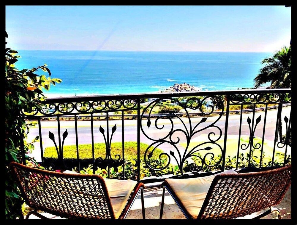One At Victoria Guest Villa & Spa - Le Cap - Balcon