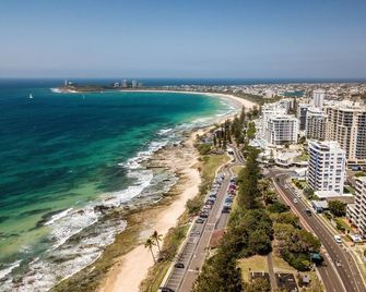 Windward Apartments - Mooloolaba - Beach