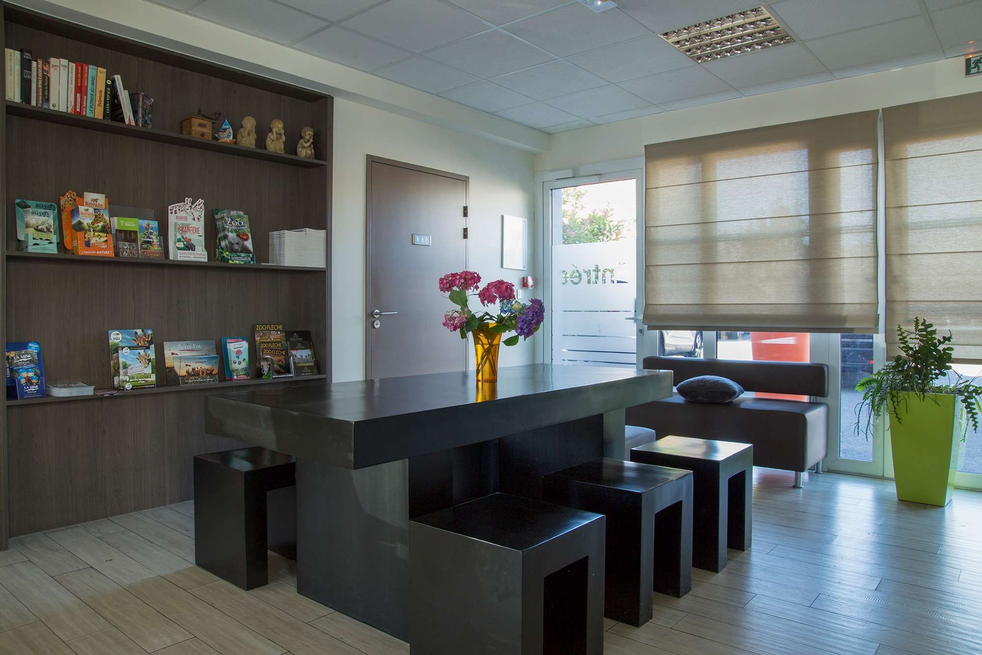 The Originals Access, Hôtel Cholet Gare - Cholet - Lobby