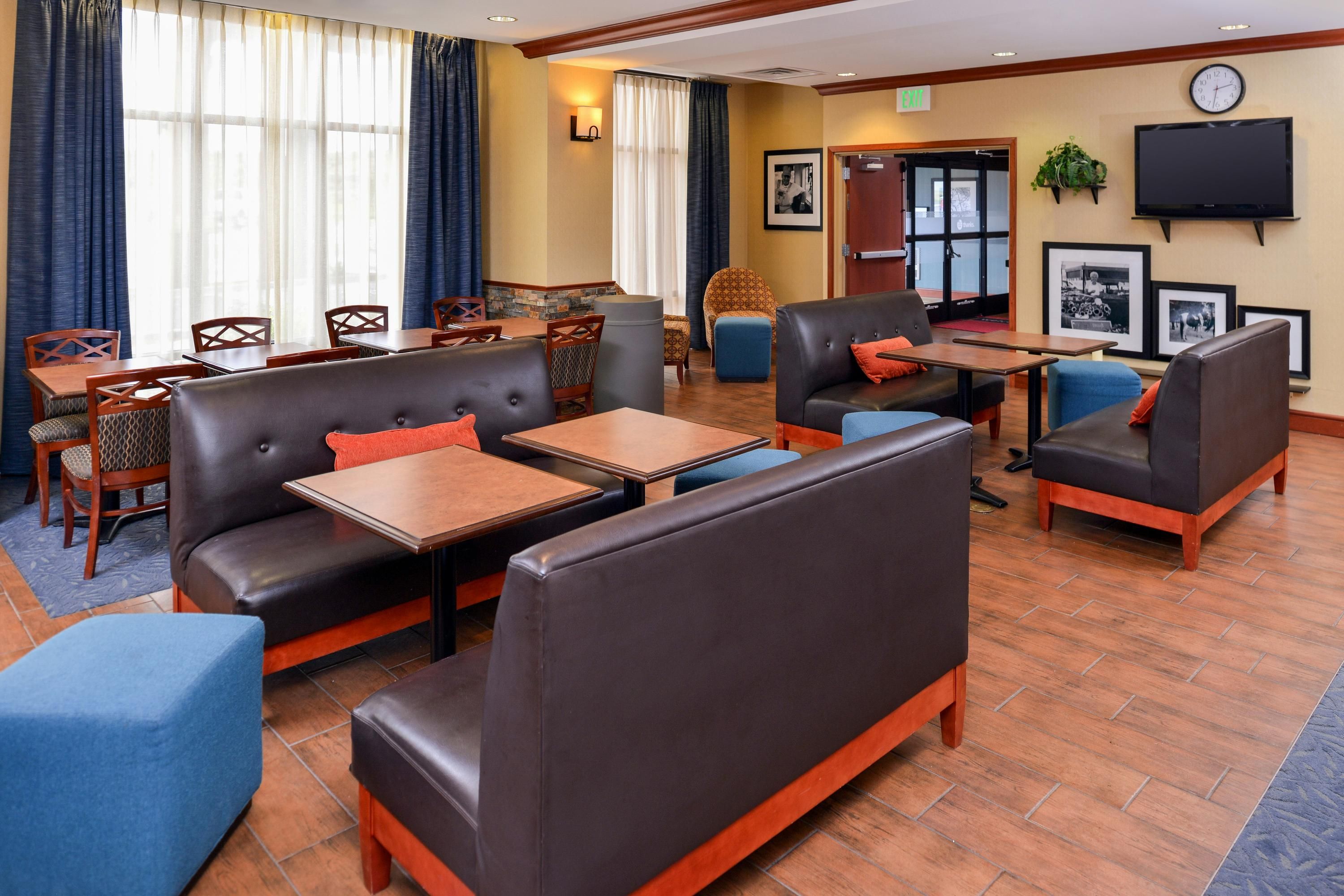 Hampton Inn Evanston - Evanston - Salónek