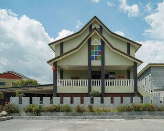 Hotel O Bangi Sri Minang Guesthouse - Bangi - Building