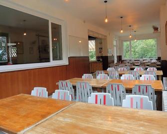 Auberge de Jeunesse HI Chamrousse - Chamrousse - Restaurace