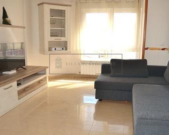 Villarcayo Home - Villarcayo - Living room