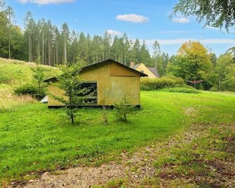 Lakeside Holiday Home with Forest - Skanderborg - Vista del exterior
