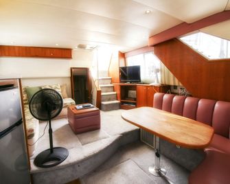 Charming Yacht Rental for a Vacation to Constitution Marina in Boston, Massachusetts - Boston