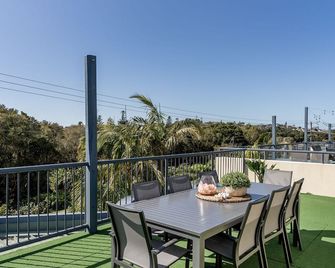 The Sails - Unit 1 - 21 Beech Street - Evans Head - Balcón