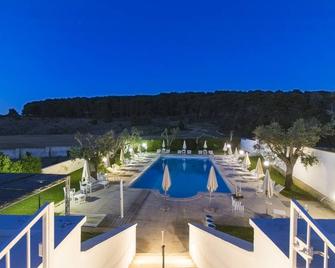 Hotel Masseria Bandino - Otranto - Pool