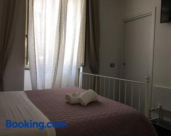 Golden Mile B&B - Ercolano - Makuuhuone