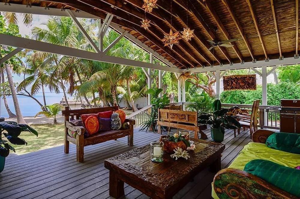 Patio view of 4 Bedroom Private Oceanfront House - Bahia