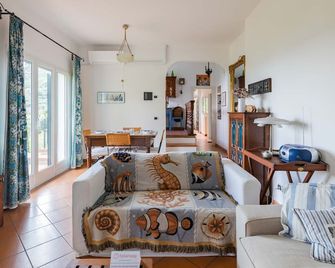 Italianway - Fontanelle 34 - Alassio - Huiskamer