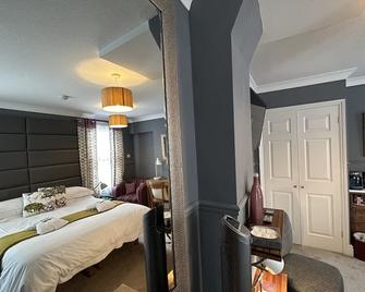 Worth House - Cambridge - Bedroom