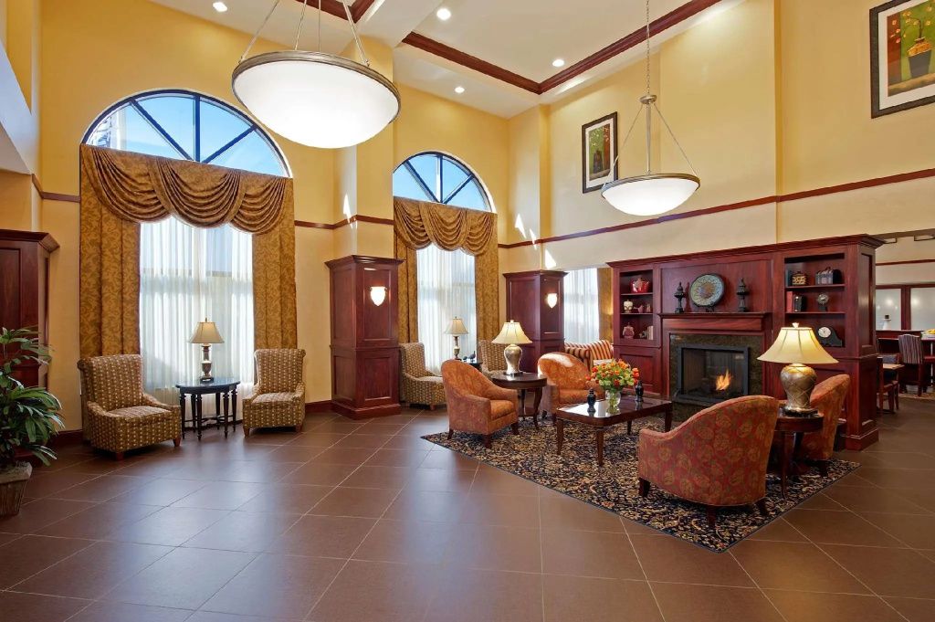 Hampton Inn & Suites Indianapolis-Airport - Indianapolis - Lobby