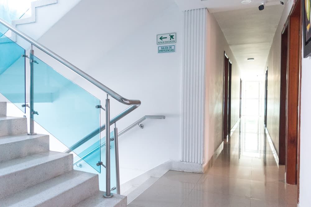 Hotel Aquarius