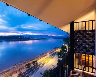 Fortune Riverview Hotel Chiang Khong - Chiang Khong - Balcony