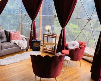 The Safira Glamping Dome - Santa Elena - Obývací pokoj