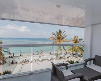 Hotel Molino de Viento - סן אנדרס - מרפסת