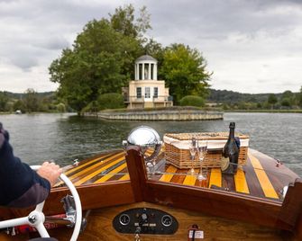 The Relais Henley - Henley-on-Thames