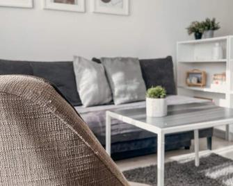 Marijampole Apartment - Marijampolė - Living room
