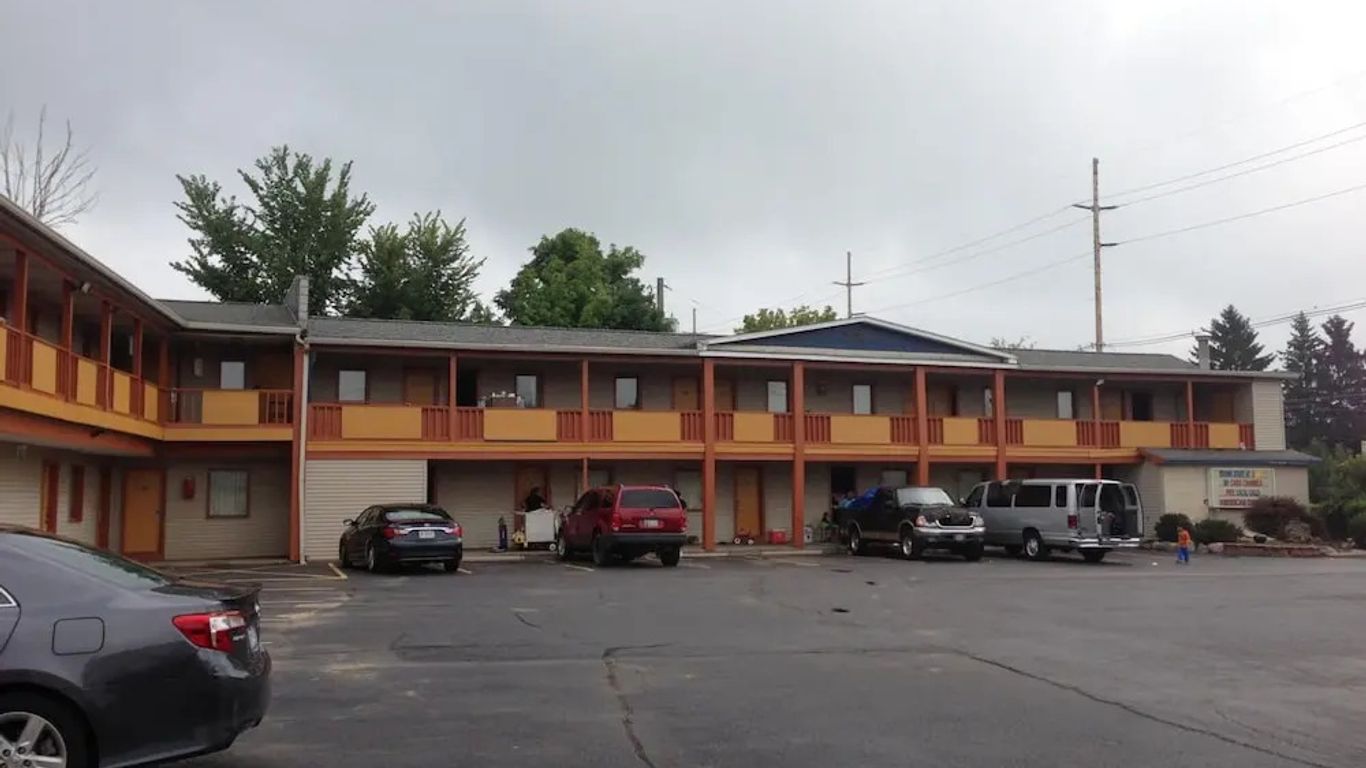 Cadet Motor Inn Coldwater